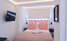 Myra Apart-Hotel
